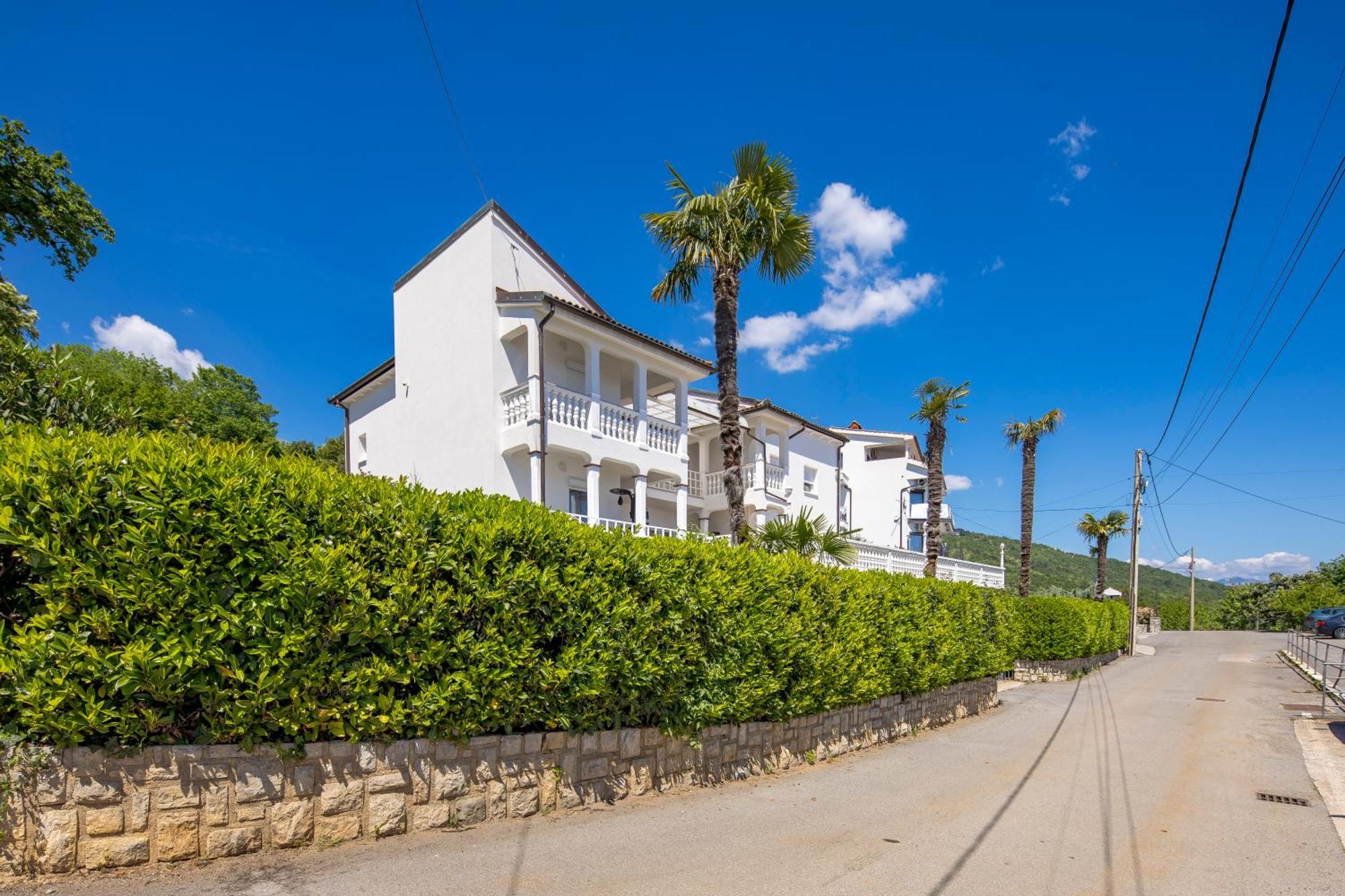 Villa Garden Apartment With Pool Opatija Exterior photo
